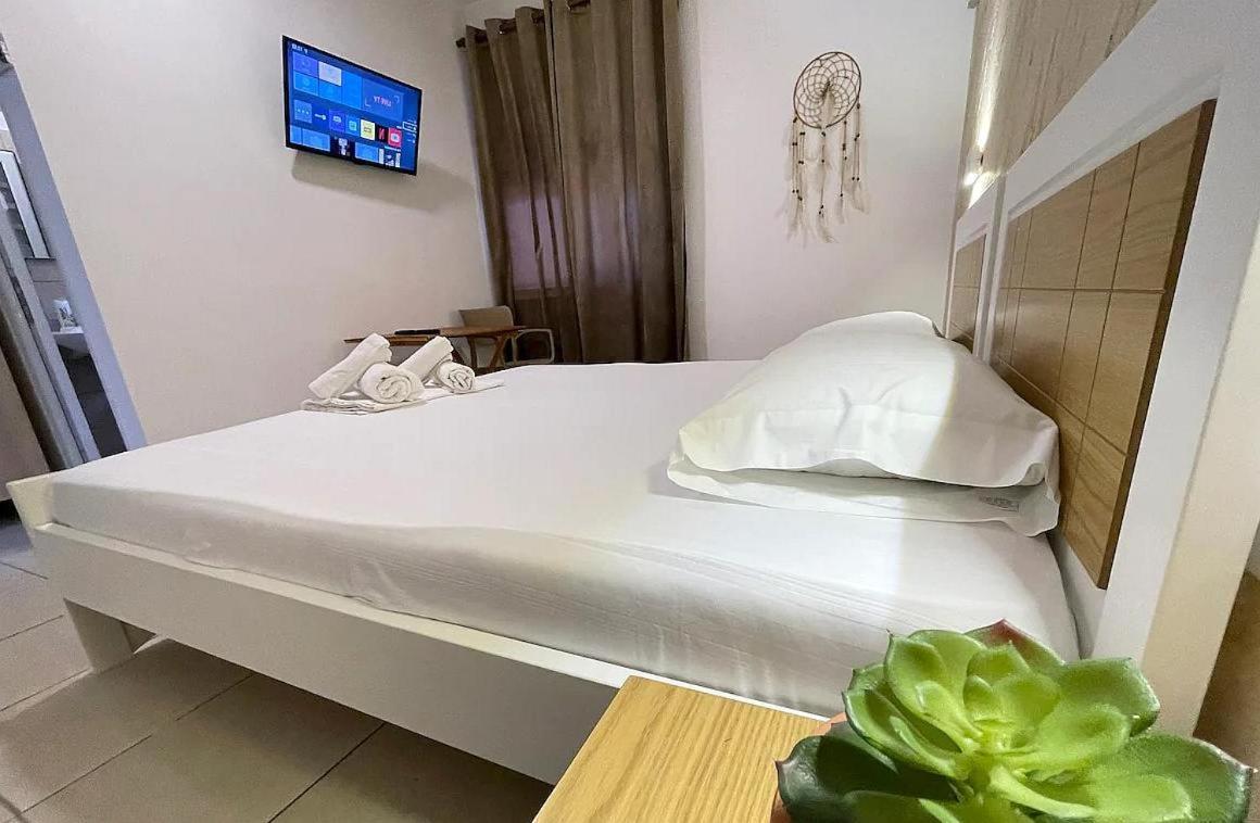 Harmony Central Лече Екстериор снимка
